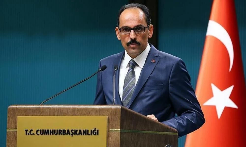 Έτοιμη να συμμετάσχει στις διαπραγματεύσεις για την Ουκρανία δήλωσε στις ΗΠΑ η Τουρκία
